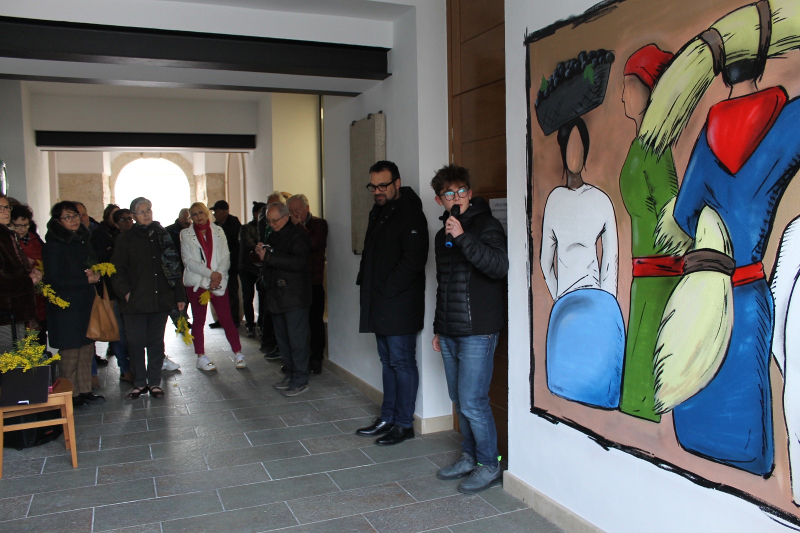 Gessopalena, inaugurato il murale dedicato alle donne e alla solidarietà