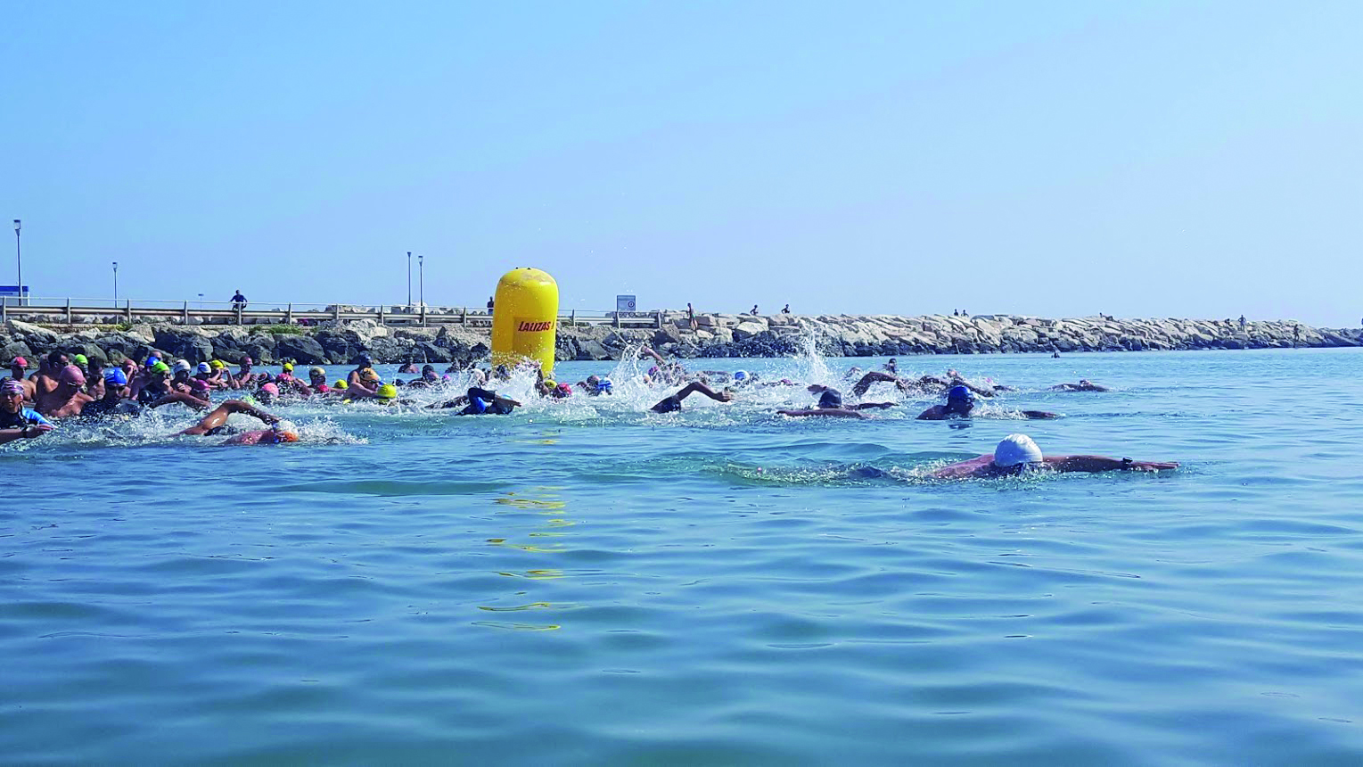 Nuotata non competitiva nella costa dei trabocchi e Premio D’Abruzzo per l’ambiente ad Alfonso Pecoraro Scanio 