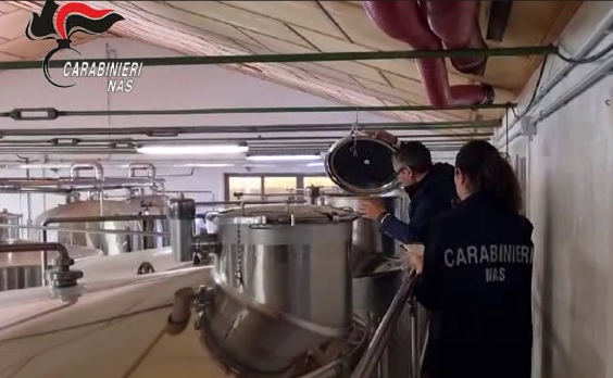  Carabinieri NAS: controlli nel settore vitivinicolo, riscontrate irregolarità