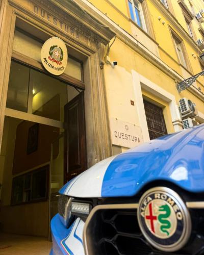 Controlli ad alto impatto a Chieti: la Polizia rintraccia ed espelle due 29enni irregolari