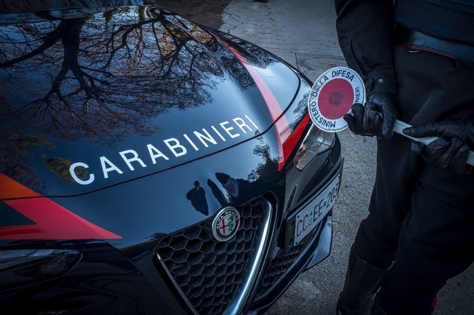 Casacanditella, anziano raggirato con la tecnica dello “spoofing”: giovane denunciato per truffa, sequestrati 3.500 euro