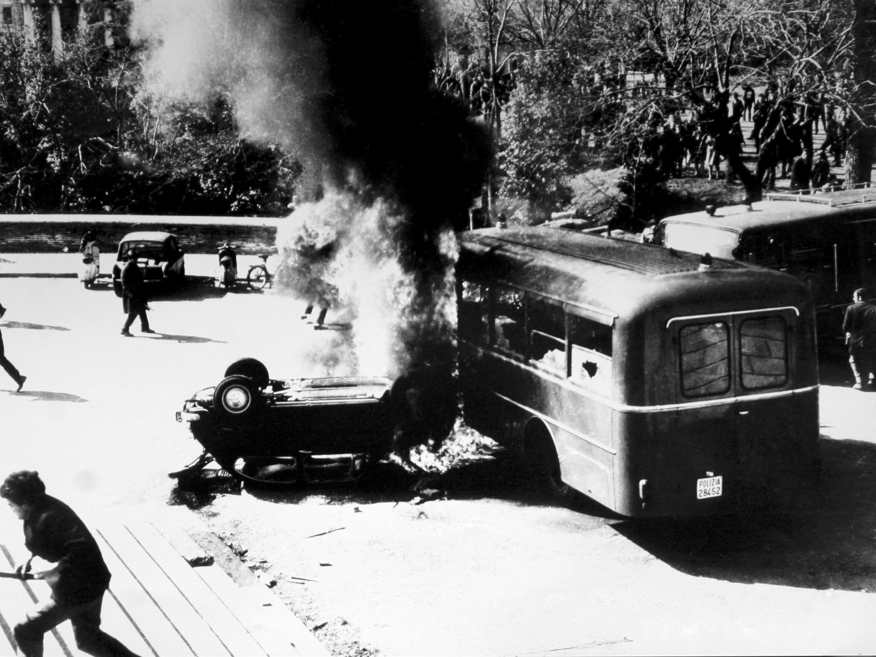 Al servizio del Paese', storia della Polizia di Stato in 500 scatti