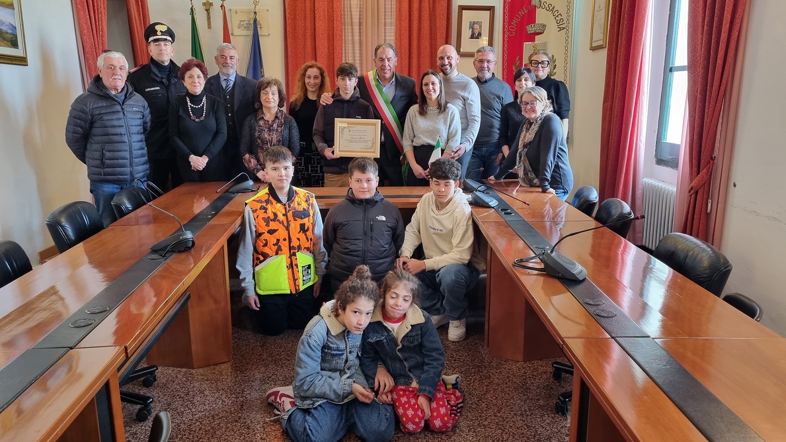 Fossacesia, in comune consegnato riconoscimento a Samuel Massa che ha salvato in mare un capriolo