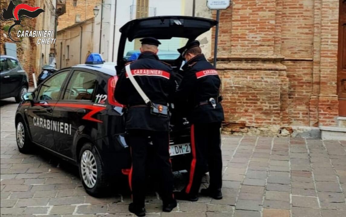 Operazione di Carabinieri e Polizia Roma Ciampino, arresti nell'Aeronautica, controlli anche nel chietino  