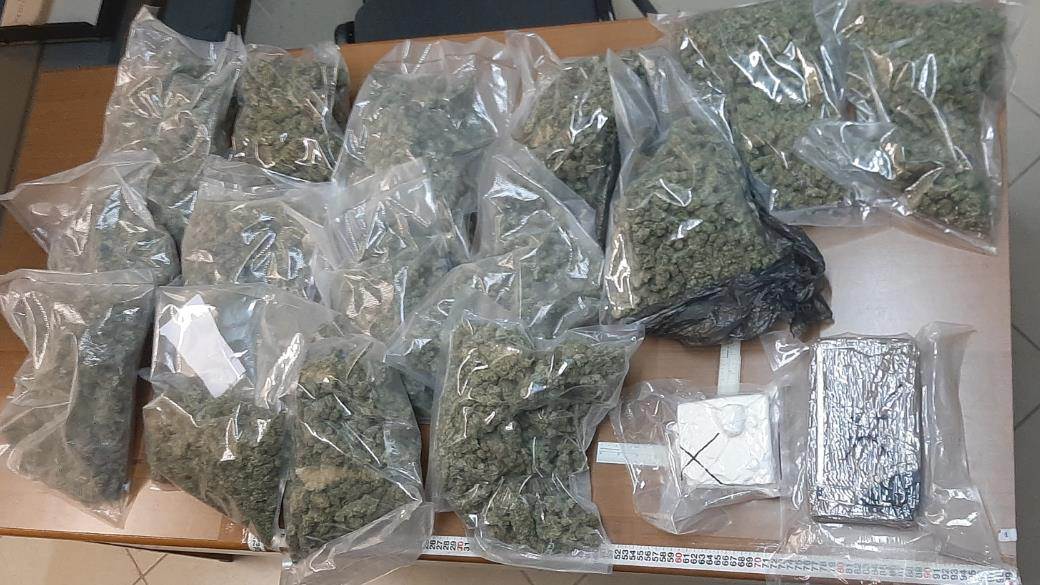 Operazione antidroga della Compagnia Carabinieri di Montesilvano: sequestrati 65 Kg di marijuana e 2 Kg di cocaina