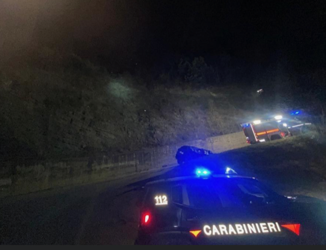 Pietracamela, terribile incidente stradale, muoiono zio e nipote, ferite madre e figlia