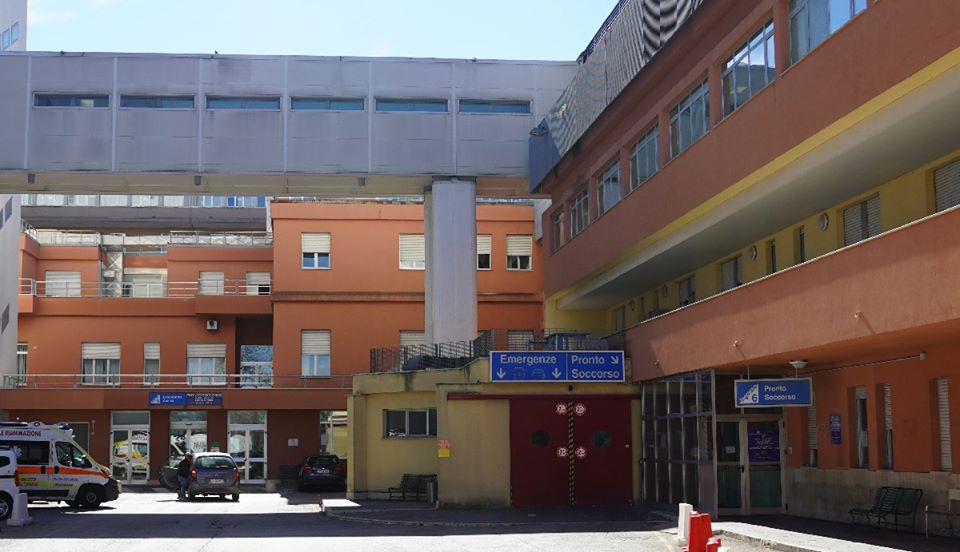 Coronavirus, sono 43 i pazienti con positività accertata ricoverati all'ospedale di Chieti