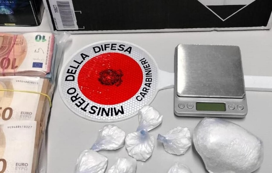 Montesilvano, trovato con 230 gr di cocaina e 23 mila euro in contanti, arrestato dai carabinieri