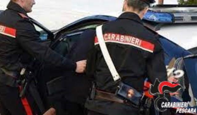 Penne, in auto con oltre 100 grammi di marijuana, coppia arrestata dai carabinieri