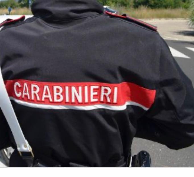 Prende una bicicletta dalla vetrina di un negozio,denunciato dai carabinieri un uomo di Francavilla