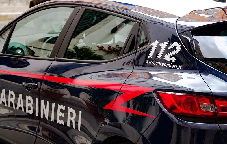 Civitella del Tronto, i Carabinieri arrestano due pregiudicati per estorsione con il metodo del “cavallo di ritorno”.