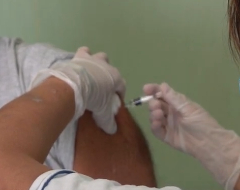 Vaccinazioni in provincia di Chieti, il manager Schael fa il punto e spiega: pochi vaccini per over 80