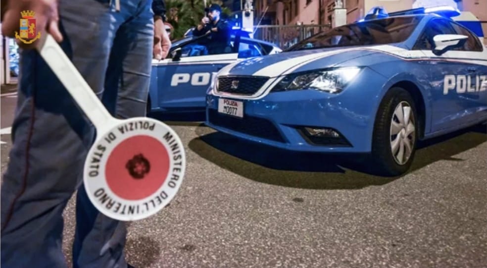 Non si ferma all’alt e fugge con un’auto rubata: arrestato a Pescara dalla Polizia di Stato