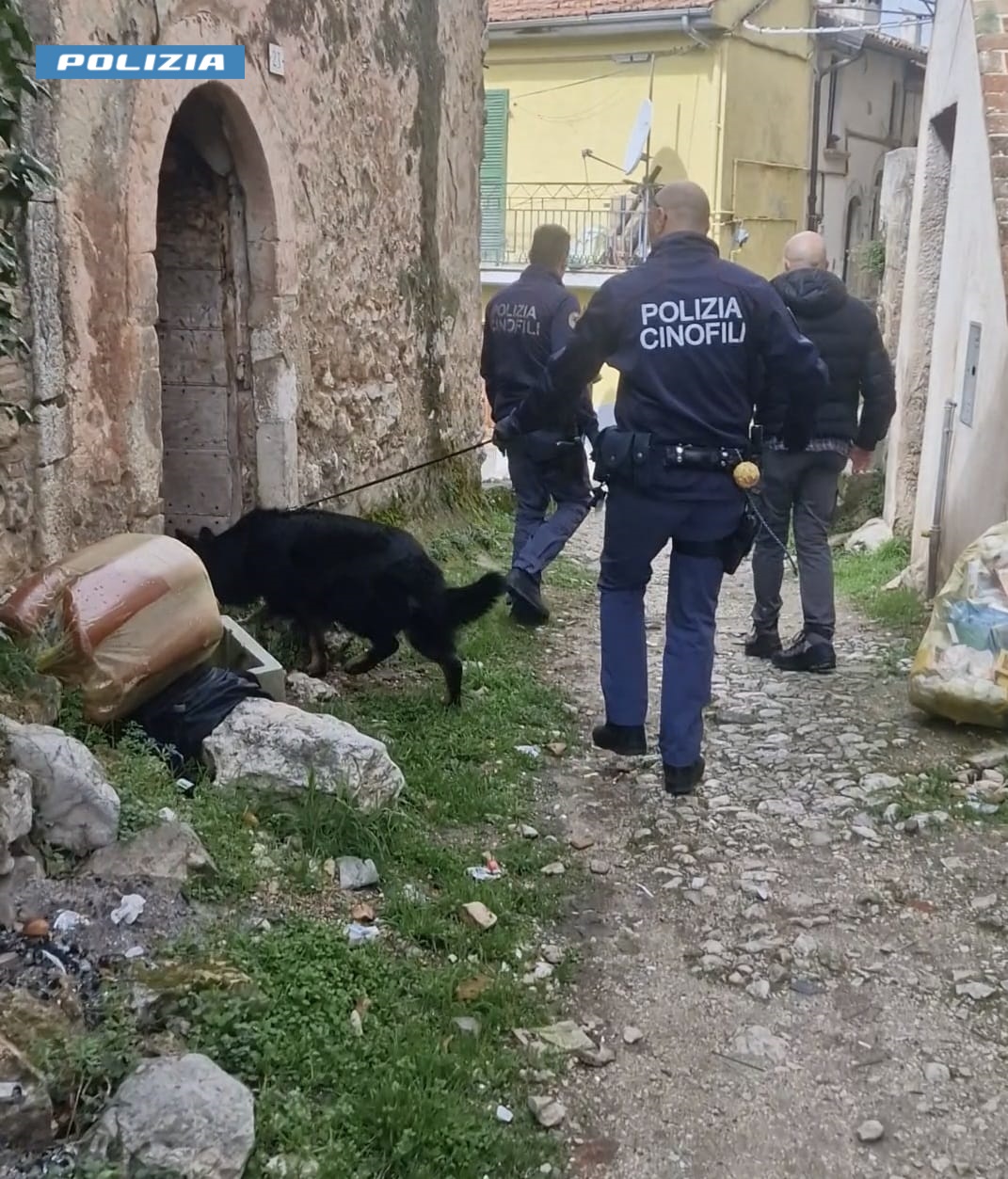 Operazione antidroga della Polizia a Celano, sequestrata ingente sostanza, arrestati tre stranieri