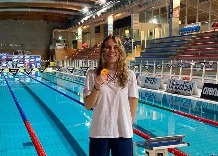Sara Martelli da Fossacesia trionfa e stabilisce un nuovo record italiano ai Criteria Giovanili Lifesaving