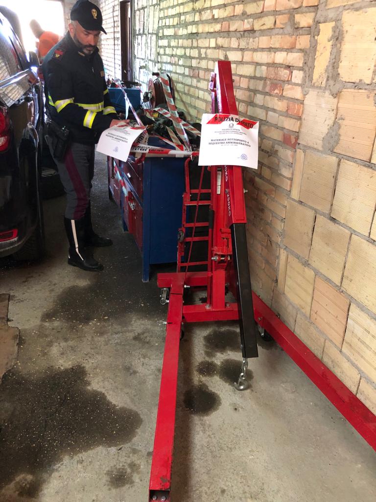 La Polizia di Stato di Pescara scopre una officina meccanica abusiva