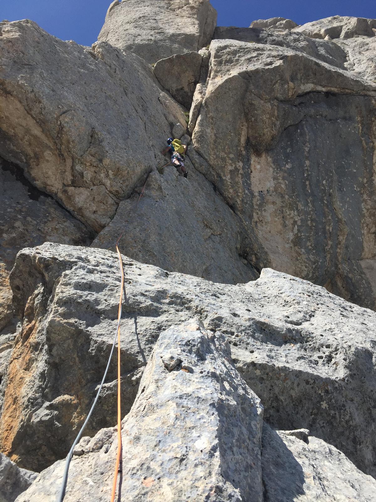 Respira il Gran Sasso: Inizia il Corso di Arrampicata TRAD
