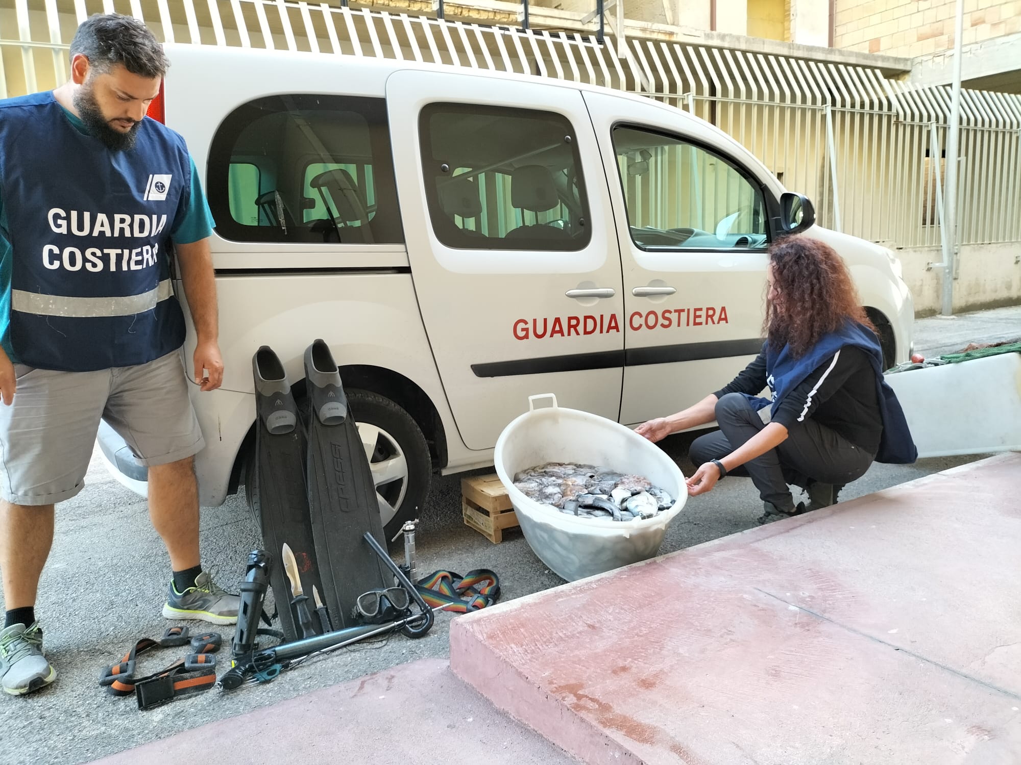 Nuovo blitz contro pescatori di frodo: la Capitaneria di Porto di Ortona sanziona 2 campani