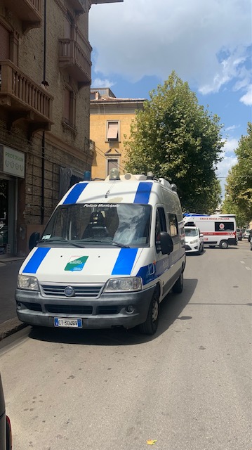 Incidente stradale in pieno centro a Lanciano, nello scontro tra due auto feriti lievemente due minori