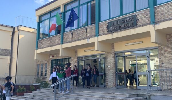 Corso “Biologia con Curvatura Biomedica” al Liceo Classico di Lanciano