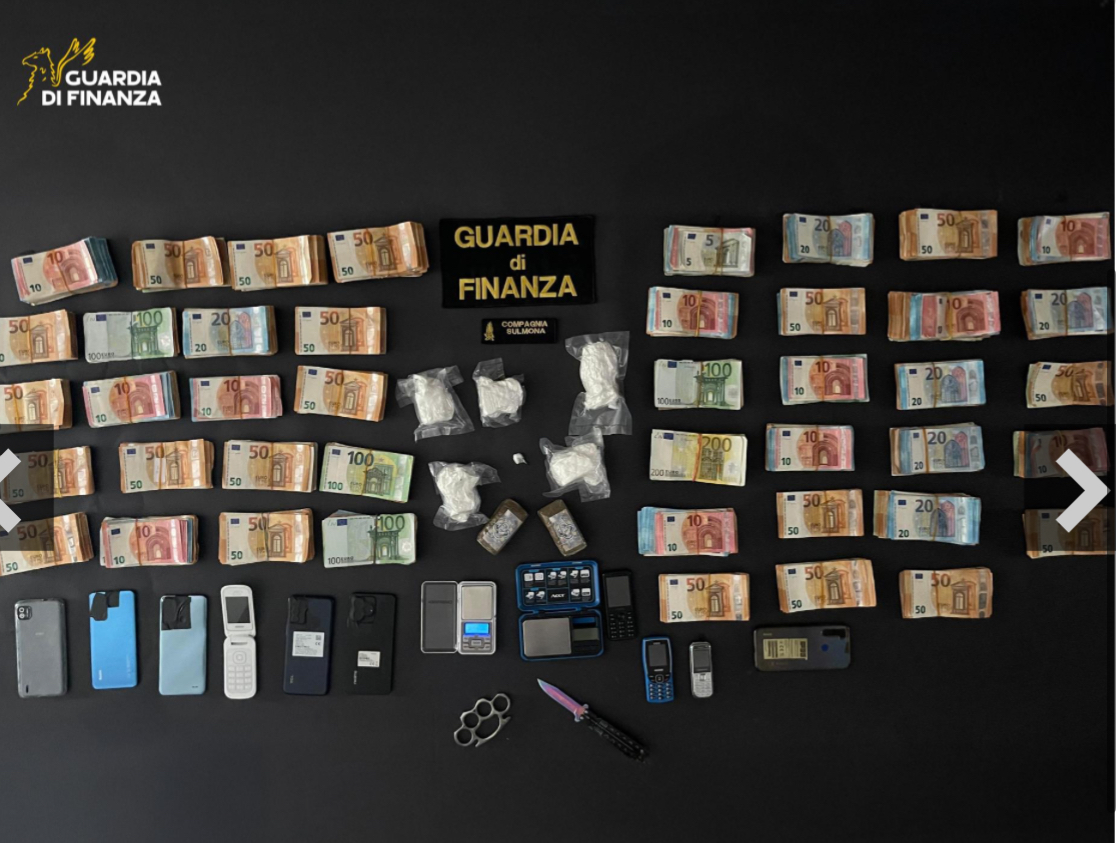 Trovato con cocaina, hashish e 236mila euro in contanti, arrestato dalla Guardia di Finanza di Sulmona 