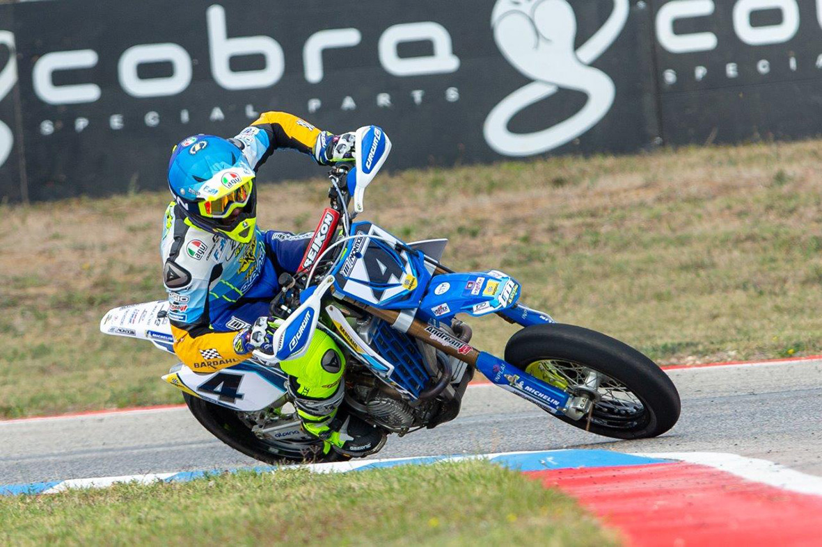 Super moto 2021 hotsell