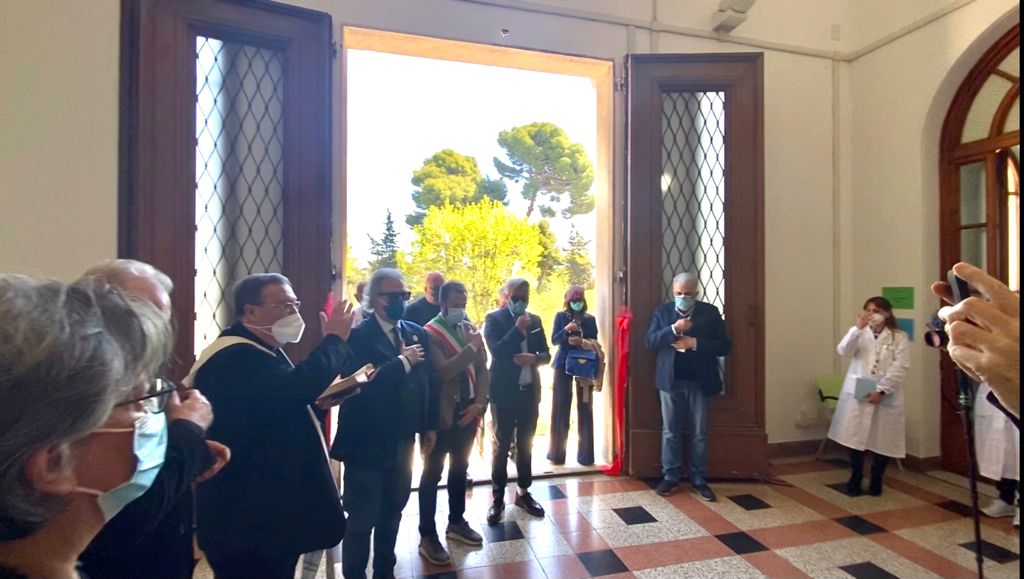 Inaugurati a Giulianova il Csm nell’ex Gualandi  e l’Obi Covid al Pronto soccorso dell’ospedale di Giulianova