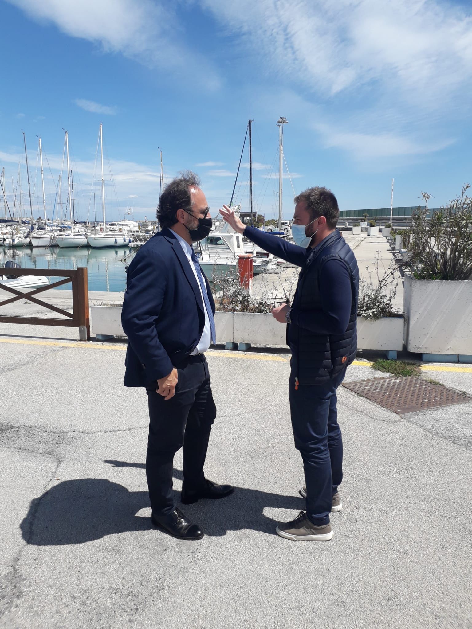 Porto di Giulianova, nuova visita in città dell’europarlamentare Massimo Casanova 