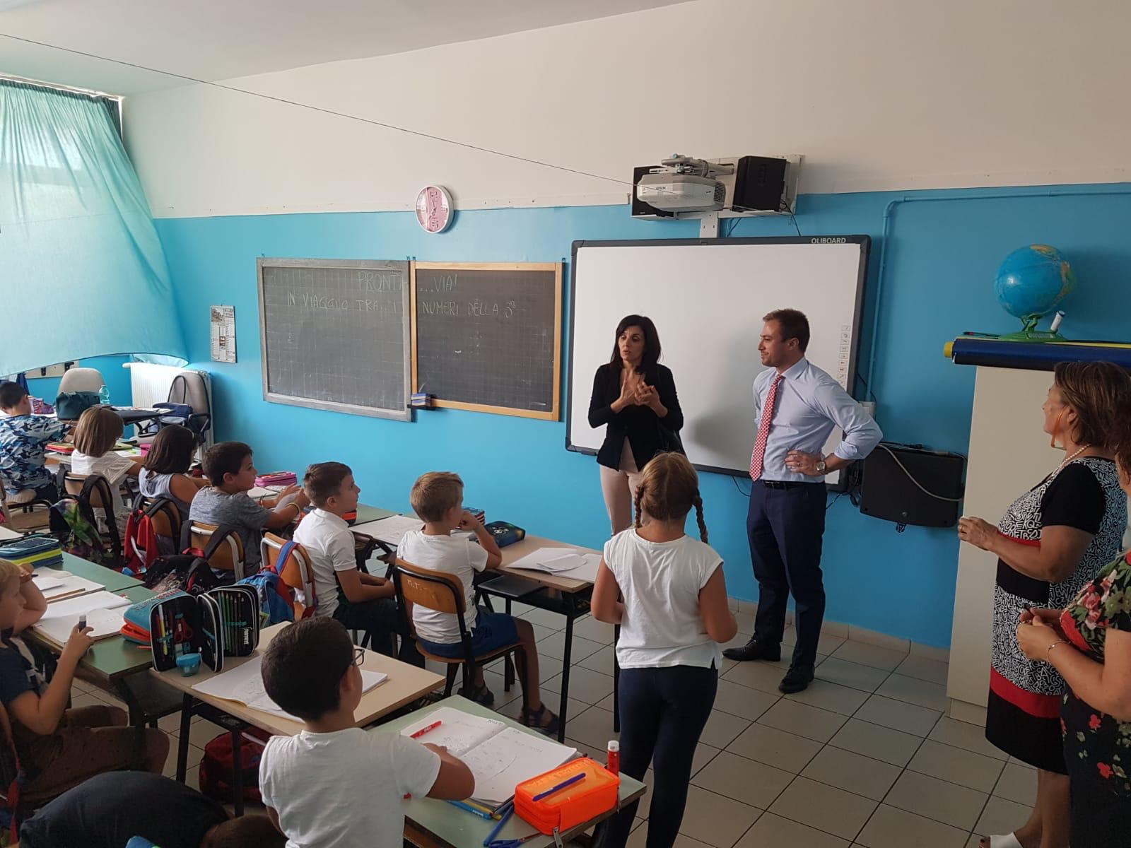 Il Sindaco di Giulianova Costantini e l’Assessore Verdecchia visitano scuole comunali 