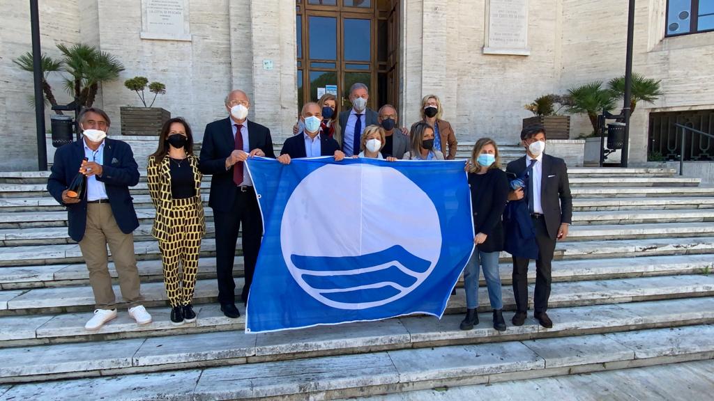 Pescara conquista la sua prima bandiera blu