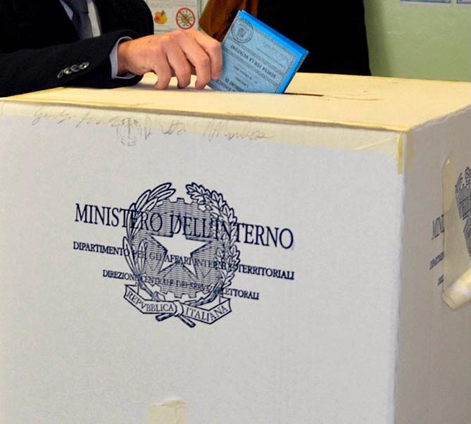 Ballottaggio Abruzzo, oggi e domani si vota in 5 comuni con più di 15 mila abitanti 