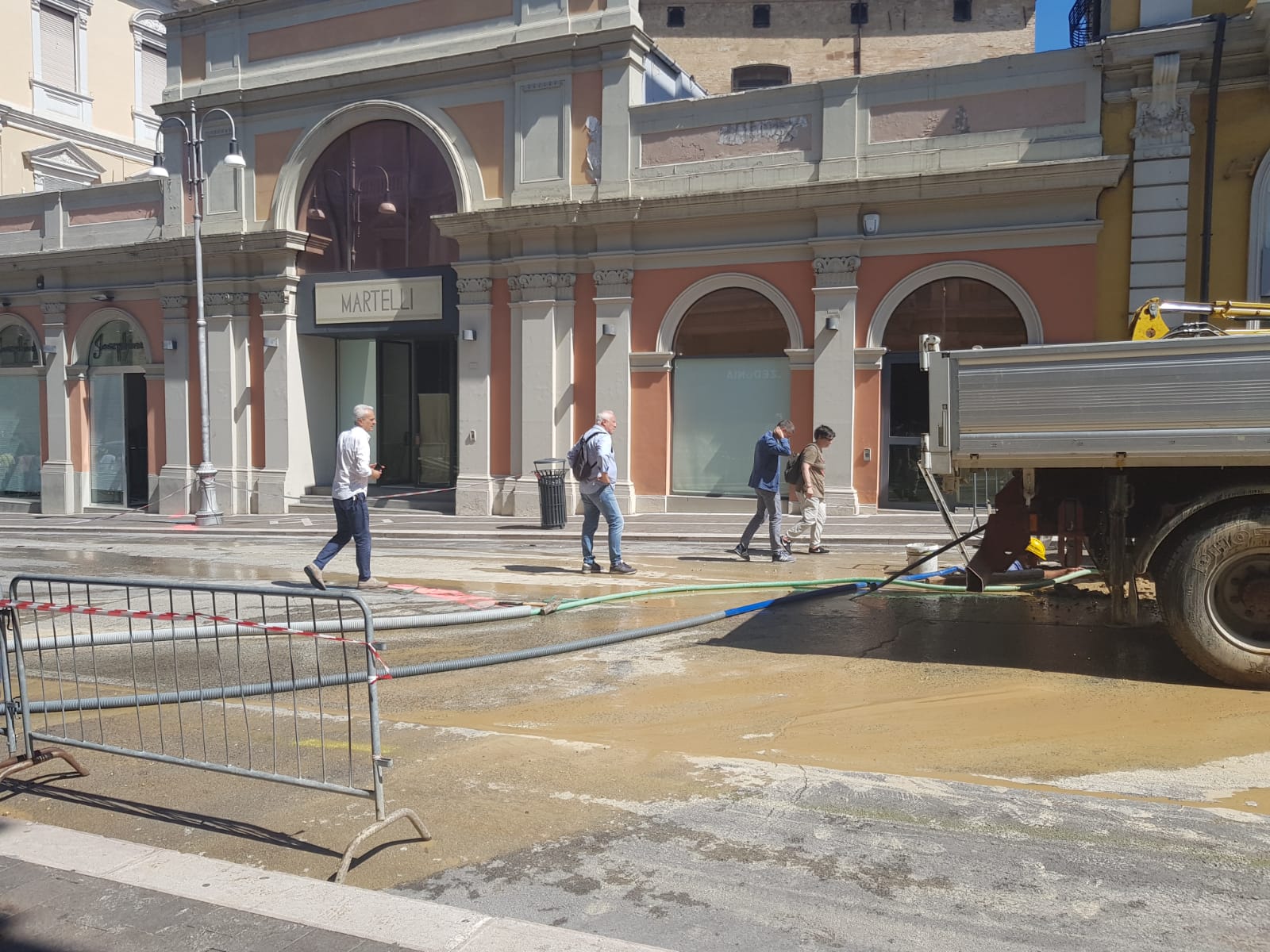 Lanciano: quartieri storici senz' acqua per la rottura della condotta " Belvedere".