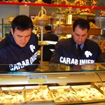 Abruzzo, controlli dei Nas in stand di dolciumi per epifania, sanzioni per 30mila euro