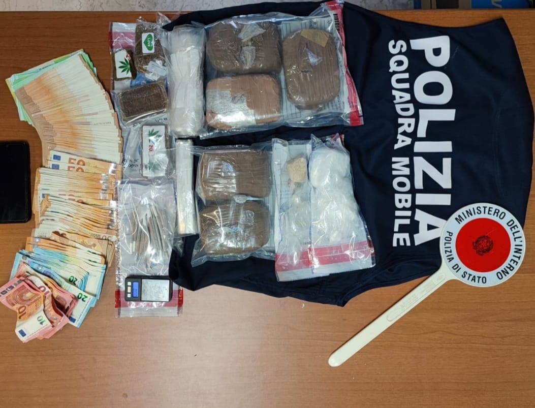 Pescara, operazione della Squadra Mobile, arrestato con 3 kg di droga un 51enne