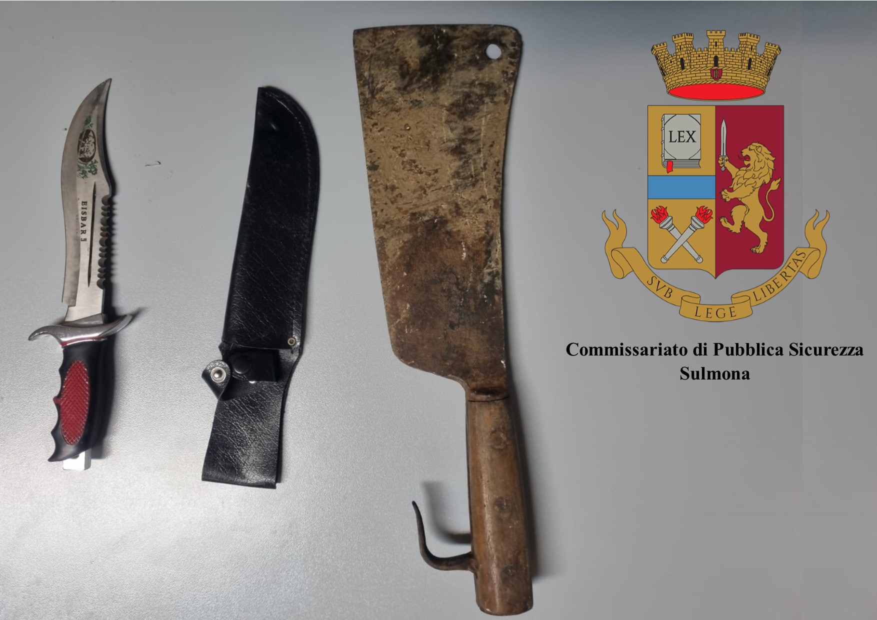 Sulmona, accoltella la moglie davanti ai figli e ne ferisce uno, arrestato dalla Polizia un albanese