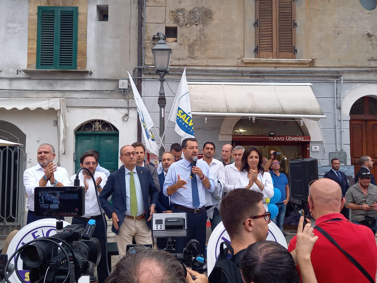 Salvini a Vasto: la politica deve aiutare le persone a vivere meglio
