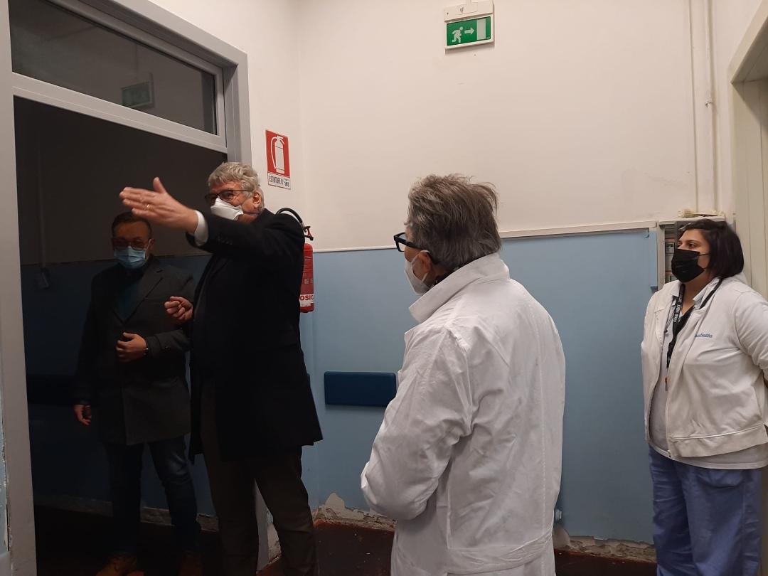 Coronavirus,  a breve l'attivazione del contact tracing a Lanciano,  sopralluogo di Schael in ospedale